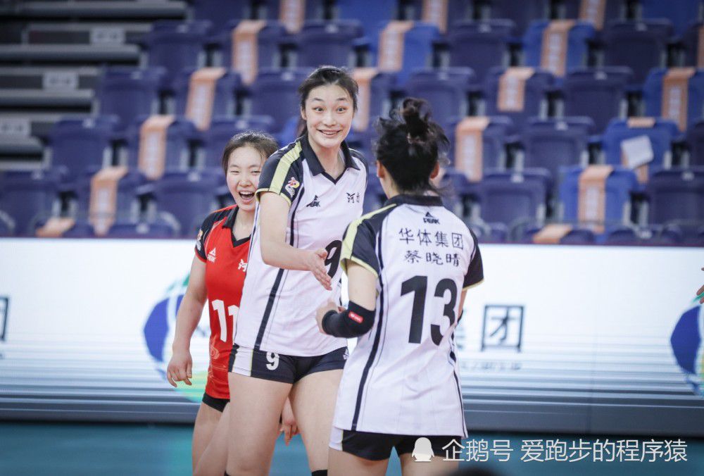 原本一句甚么环境，是挺有爱的，但除此以外再无其他招数，就委实惨白无力了。